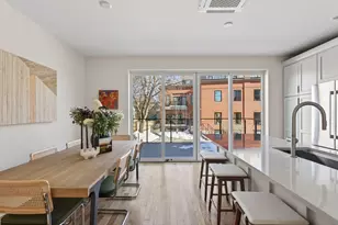 55 Carleton St, Portland, ME 04102 - Photo 14