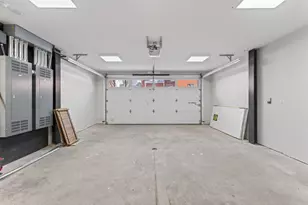 55 Carleton St, Portland, ME 04102 - Photo 54