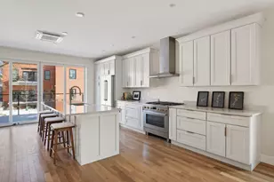 55 Carleton St, Portland, ME 04102 - Photo 22