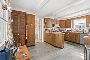 166 Cony St, Augusta, ME 04330 - Photo 12