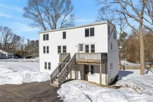 8-10 Bayview Ln, Kittery, ME 03904 - Photo 4