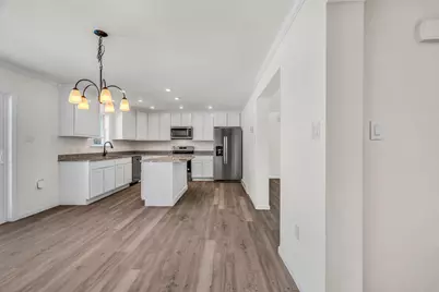 144 Curtis Street, Pittsfield, ME 04967 - Photo 8