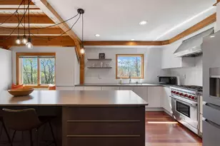 263 Long Sands Rd, York, ME 03909 - Photo 12