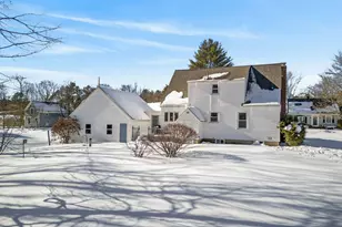 27 Bowdoin St, Lisbon, ME 04252 - Photo 4