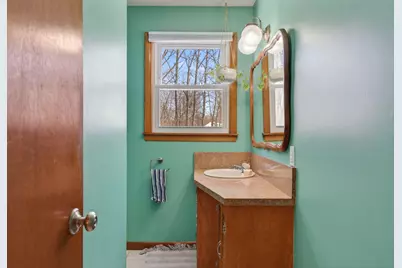 27 Bowdoin Street, Lisbon, ME 04252 - Photo 20