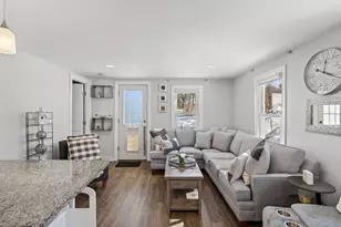 13 Highland Ave, Cumberland, ME 04021 - Photo 8