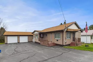 138 State St, Van Buren, ME 04785 - Photo 1