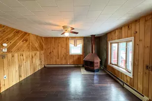 255 Bates St, Millinocket, ME 04462 - Photo 16