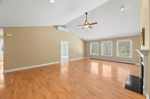 7 Mackworth Ln, Cumberland, ME 04110 - Photo 14