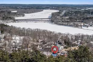 38 Main St, Topsham, ME 04086 - Photo 4