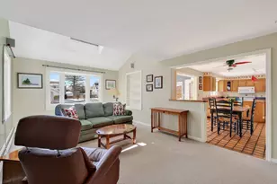 7 Hale St, Portland, ME 04103 - Photo 20