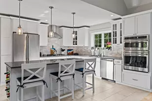 31 Goose Ledge Rd, Harpswell, ME 04079 - Photo 2