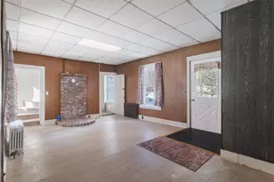 18 Maple St, Skowhegan, ME 04976 - Photo 20