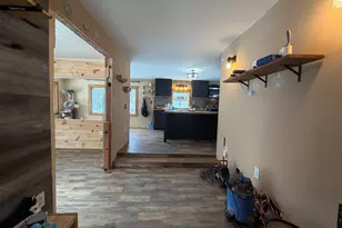 19 Pinkham St, Lincoln, ME 04457 - Photo 2