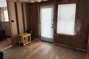 241 Lincoln St, Saco, ME 04072 - Photo 8