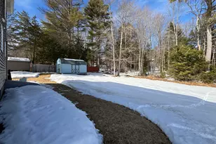 11 Pike St, Lisbon, ME 04252 - Photo 36