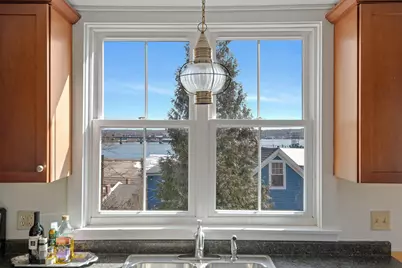 92 Salem Street #2, Portland, ME 04102 - Photo 12