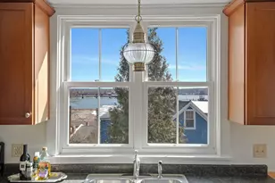 92 Salem St, Portland, ME 04102 - Photo 12