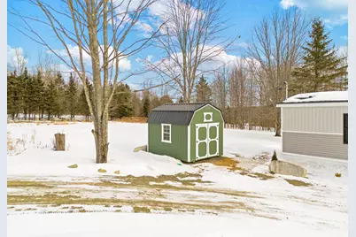 529 Phillips Corner Road, Pittsfield, ME 04967 - Photo 40