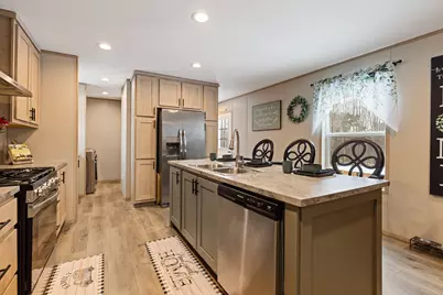 529 Phillips Corner Road, Pittsfield, ME 04967 - Photo 2