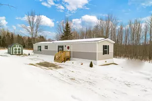 529 Phillips Corner Rd, Pittsfield, ME 04967 - Photo 6