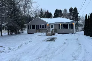 8 Lincoln St, Presque Isle, ME 04769 - Photo 2