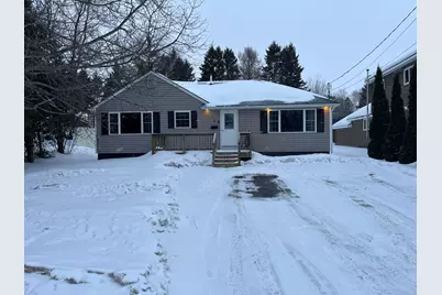 8 Lincoln Street, Presque Isle, ME 04769 - Photo 1