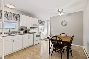 653 Abbott Rd, Winslow, ME 04901 - Photo 8