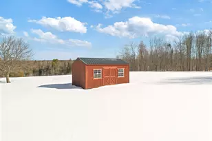 653 Abbott Rd, Winslow, ME 04901 - Photo 4