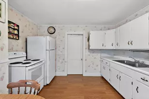 42 Bowker St, Brunswick, ME 04011 - Photo 10