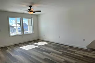 29 Village Cir, Augusta, ME 04330 - Photo 4