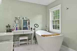 218 S Reynolds Rd, Winslow, ME 04901 - Photo 10