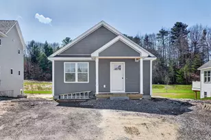 19 Feldspar Ln, Cumberland, ME 04021 - Photo 1