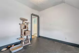 216 Russell St, Lewiston, ME 04240 - Photo 32