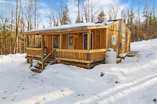 8 Magnolia Ln, Starks, ME 04938 - Photo 2