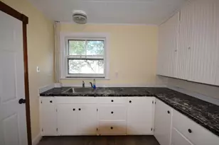 611 Forest Ave, Portland, ME 04101 - Photo 8