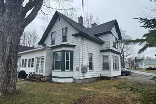 135 Cross St, Pittsfield, ME 04967 - Photo 1
