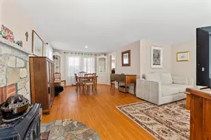 47 Pleasant Hill Rd, Falmouth, ME 04105 - Photo 16
