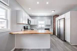 74 Lincoln Ave, Rumford, ME 04276 - Photo 4