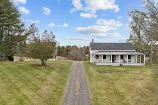10 Round Hill Ln, Brunswick, ME 04011 - Photo 6