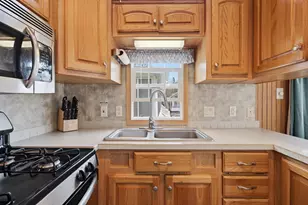 1 Seacoast Ln, Old Orchard Beach, ME 04064 - Photo 16