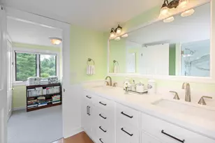 48 Sea St, Rockport, ME 04856 - Photo 32