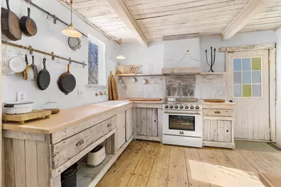 6 Purchase Street, Rockland, ME 04841 - Photo 1