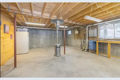 193 Scotts Point Road, Clifton, ME 04428 - Photo 12