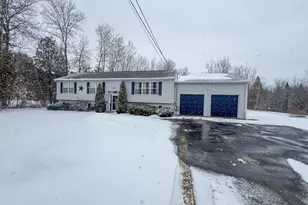 2094 Glenwood Ave, Hermon, ME 04401 - Photo 6