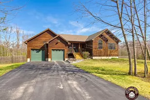 49 Valley Dale Dr, Skowhegan, ME 04976 - Photo 4