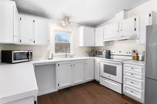 24 Lake View Terrace, Rockland, ME 04841 - Photo 8