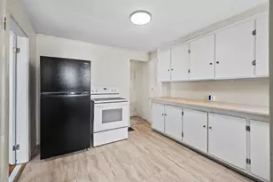 13 Oxford St, Sanford, ME 04073 - Photo 10