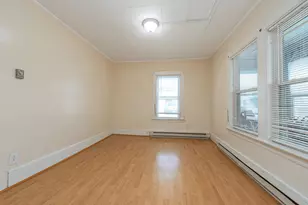 325 Cumberland St, Rumford, ME 04276 - Photo 10