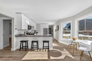 106 Cumberland Ave, Portland, ME 04101 - Photo 8